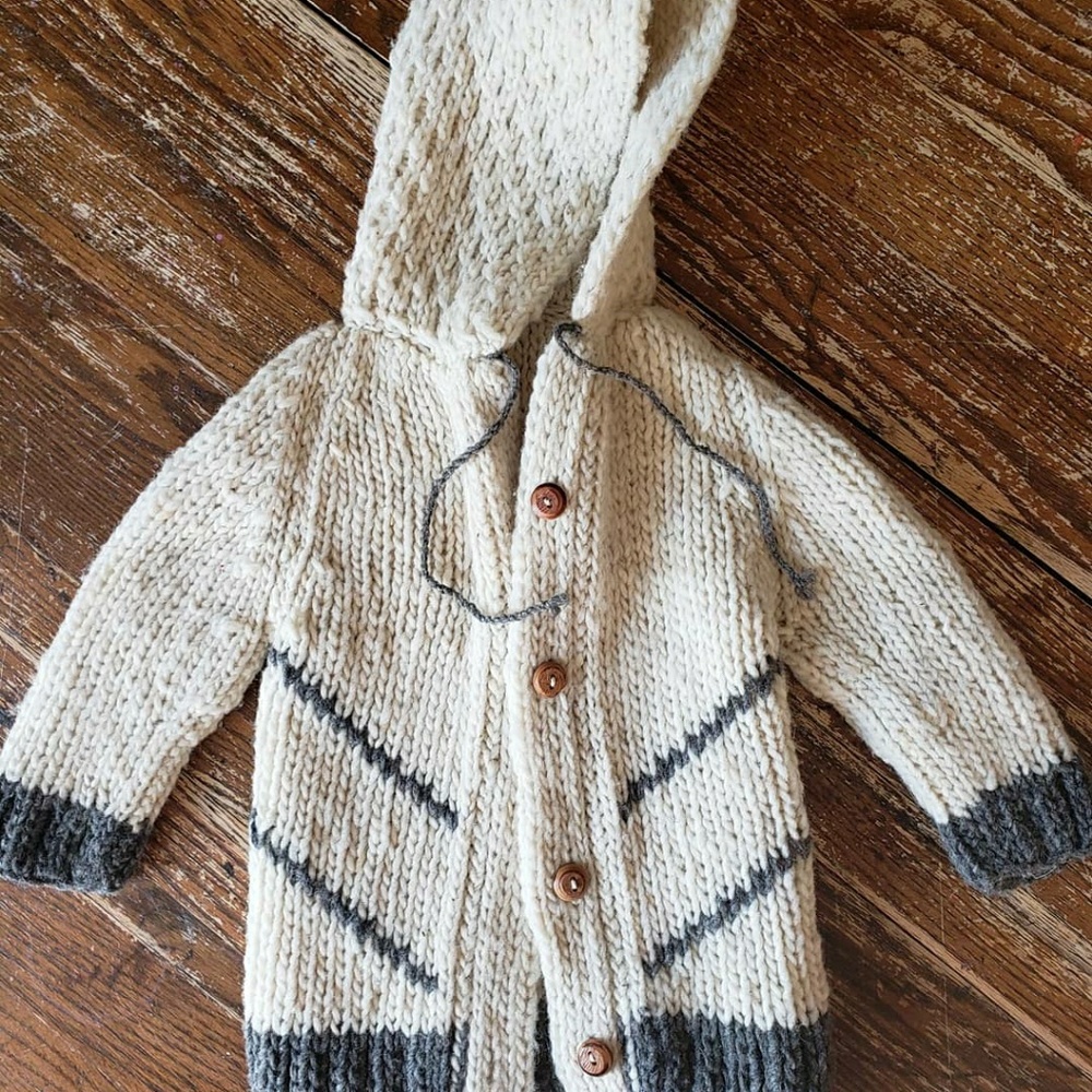 Vintage Handmade Natural Wool Hooded Sweater